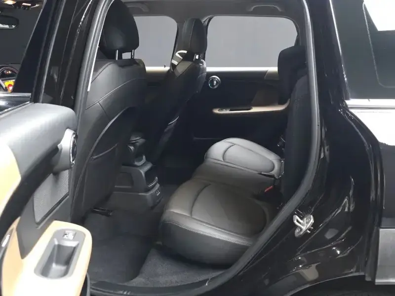 2020 Mini Countryman с пробегом 64 409 км