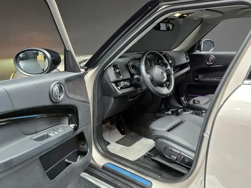 2023 Mini Countryman с пробегом 37 249 км