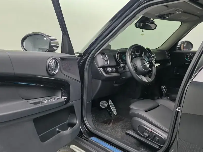 2022 Mini Countryman с пробегом 15 247 км