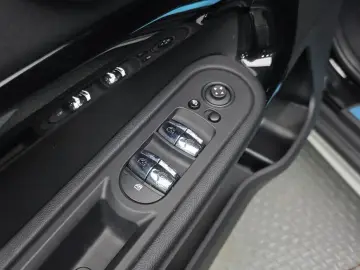 2022 Mini Countryman с пробегом 15 247 км