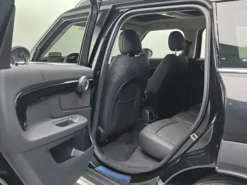 2022 Mini Countryman с пробегом 15 247 км