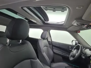 2022 Mini Countryman с пробегом 15 247 км