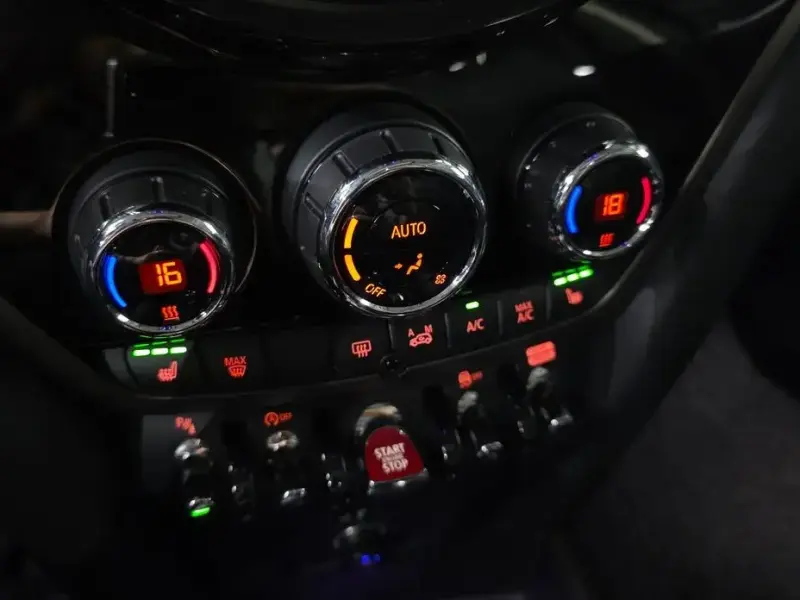 2022 Mini Countryman с пробегом 15 247 км