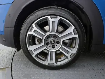 2023 Mini Countryman с пробегом 22 602 км