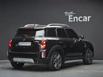 2021 Mini Countryman с пробегом 80 879 км
