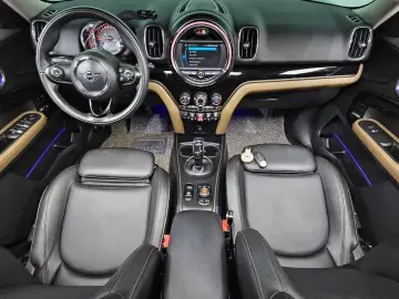 2020 Mini Countryman с пробегом 53 475 км