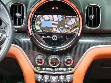 2021 Mini Countryman с пробегом 80 879 км