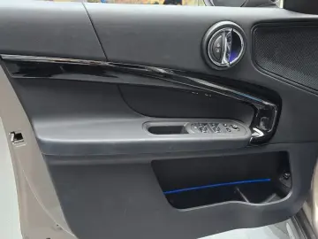 2023 Mini Countryman с пробегом 13 487 км