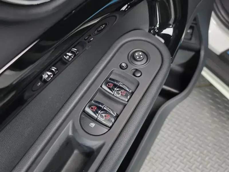 2023 Mini Countryman с пробегом 12 791 км