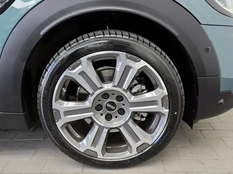 2023 Mini Countryman с пробегом 17 264 км