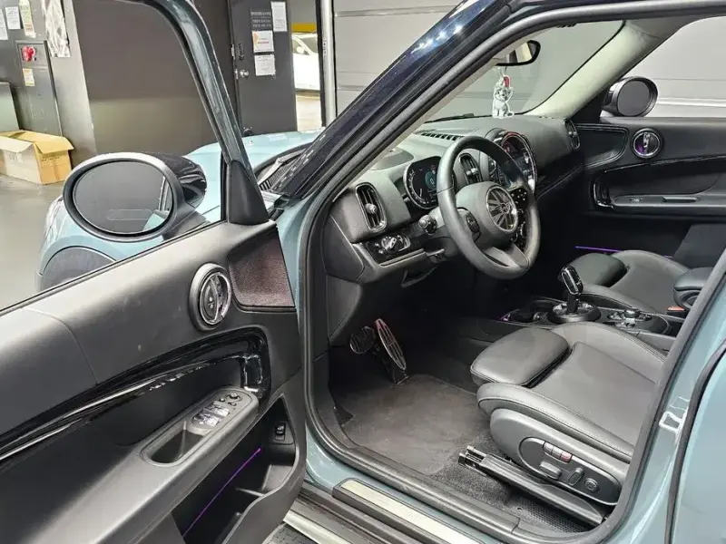2023 Mini Countryman с пробегом 18 302 км