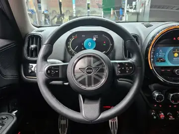 2023 Mini Countryman с пробегом 18 302 км