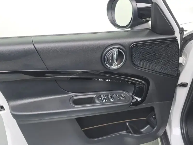 2023 Mini Countryman с пробегом 46 450 км