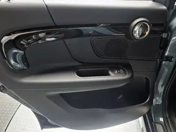 2023 Mini Countryman с пробегом 18 302 км