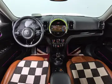 2020 Mini Countryman с пробегом 25 251 км
