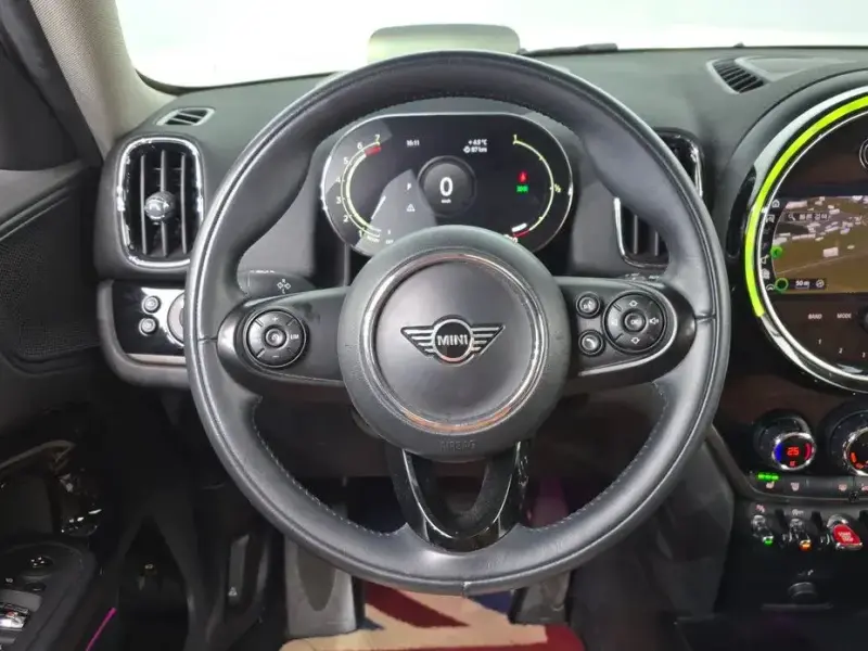 2020 Mini Countryman с пробегом 25 251 км