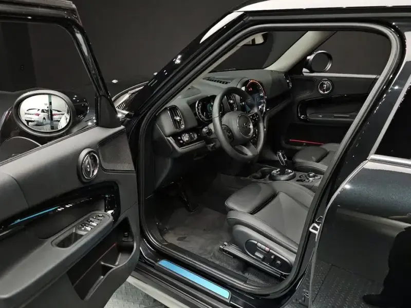 2023 Mini Countryman с пробегом 24 277 км