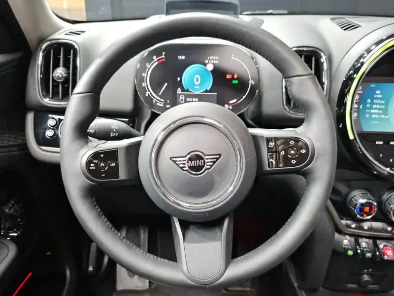 2023 Mini Countryman с пробегом 24 277 км