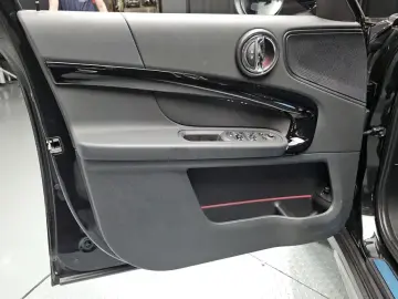 2023 Mini Countryman с пробегом 24 277 км