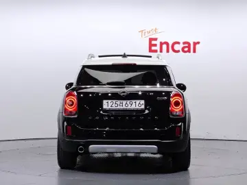 2020 Mini Countryman с пробегом 26 674 км