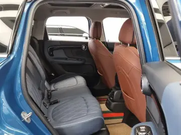 2020 Mini Countryman с пробегом 83 054 км