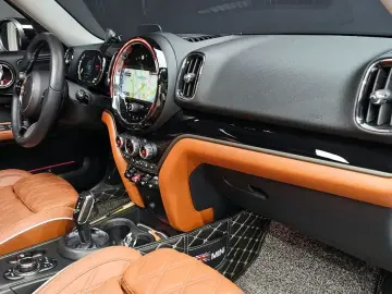 2022 Mini Countryman с пробегом 42 597 км