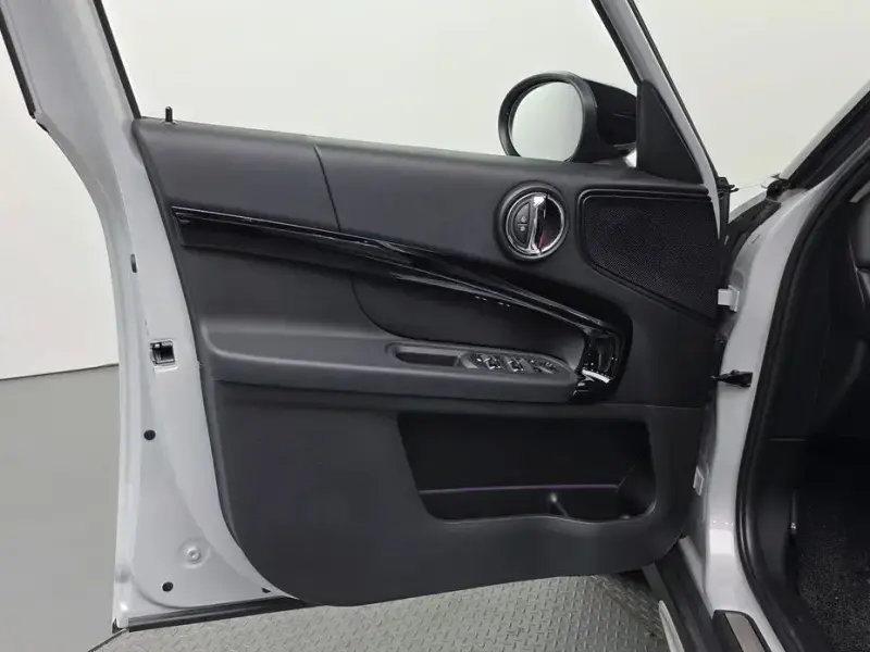 2023 Mini Countryman с пробегом 32 049 км