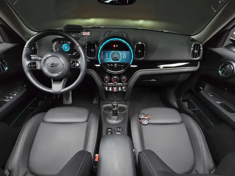 2023 Mini Countryman с пробегом 33 610 км