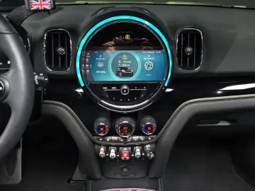 2023 Mini Countryman с пробегом 33 610 км