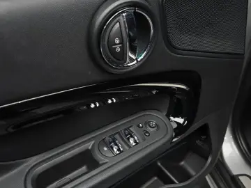 2023 Mini Countryman с пробегом 33 610 км
