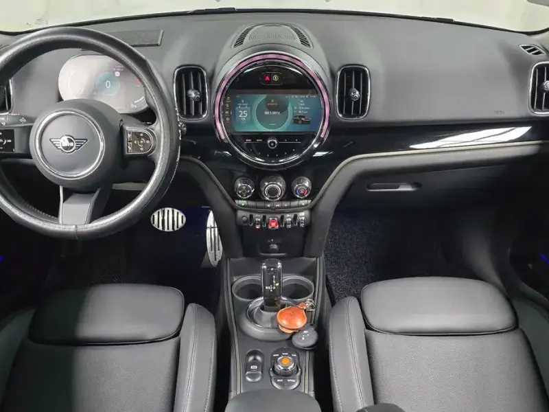 2021 Mini Countryman с пробегом 24 809 км
