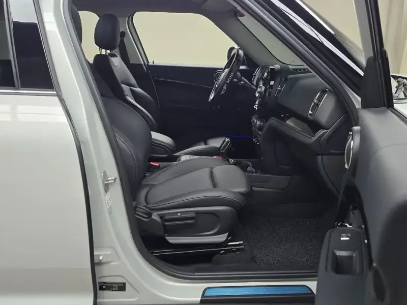 2021 Mini Countryman с пробегом 24 809 км