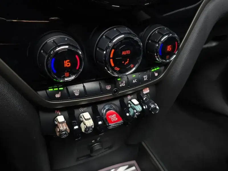 2023 Mini Countryman с пробегом 33 610 км