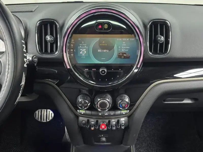 2021 Mini Countryman с пробегом 24 809 км