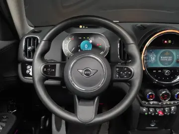 2023 Mini Countryman с пробегом 18 758 км