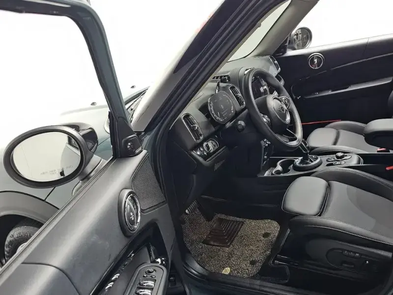 2020 Mini Countryman с пробегом 36 752 км