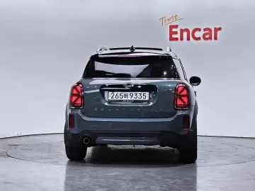 2021 Mini Countryman с пробегом 25 356 км