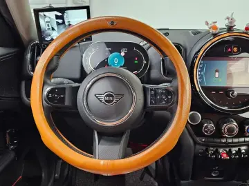2021 Mini Countryman с пробегом 25 356 км