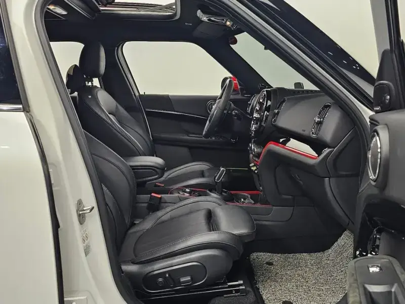 2023 Mini Countryman с пробегом 51 157 км