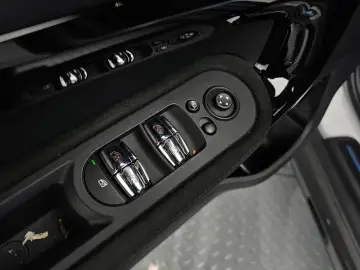2023 Mini Countryman с пробегом 51 157 км