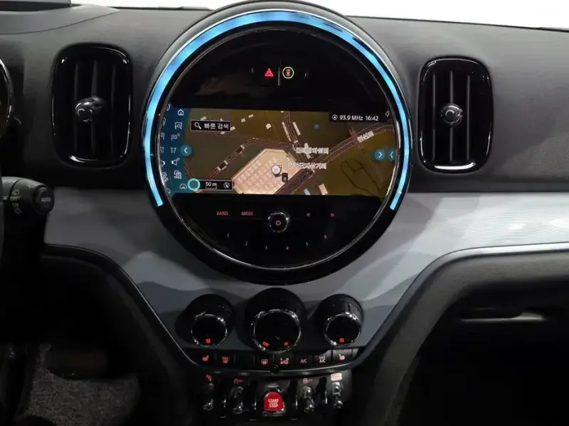 2023 Mini Countryman с пробегом 30 850 км