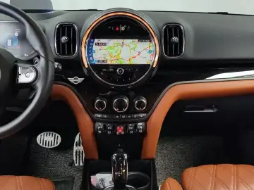 2021 Mini Countryman с пробегом 33 949 км