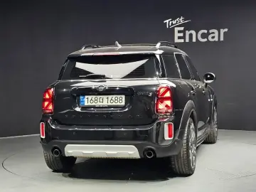 2022 Mini Countryman с пробегом 62 450 км
