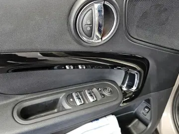 2023 Mini Countryman с пробегом 39 966 км