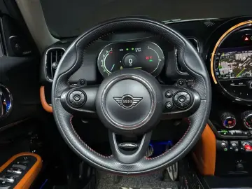 2020 Mini Countryman с пробегом 74 516 км