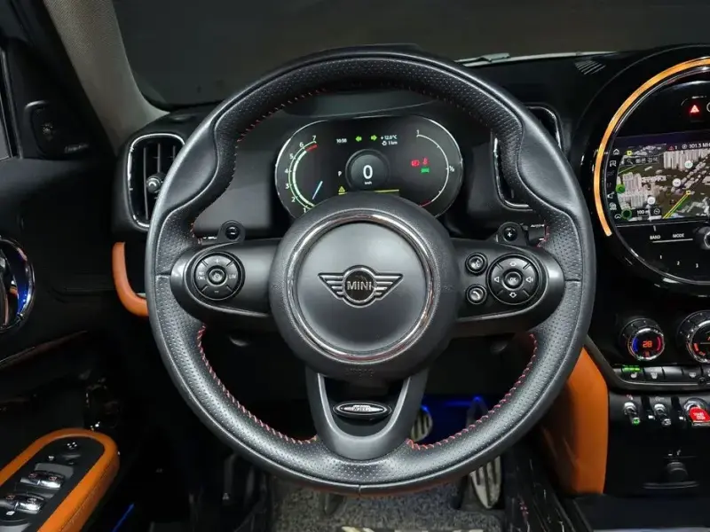 2020 Mini Countryman с пробегом 74 516 км