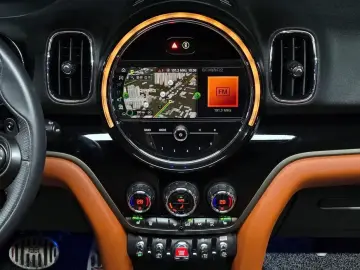 2020 Mini Countryman с пробегом 74 516 км