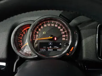 2020 Mini Countryman с пробегом 83 625 км