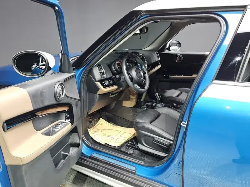 2020 Mini Countryman с пробегом 83 625 км
