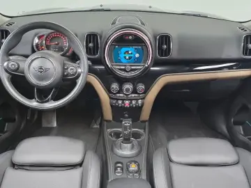 2020 Mini Countryman с пробегом 82 673 км
